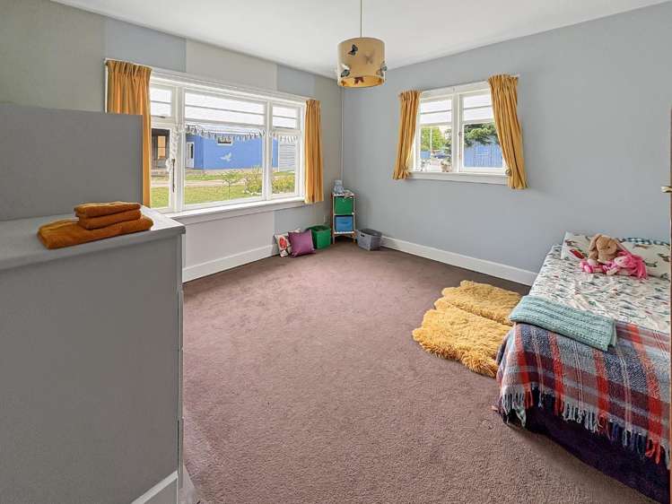 5669A West Coast Road 1532_8