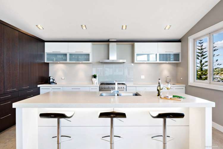 89 Pine Harbour Parade Beachlands_10