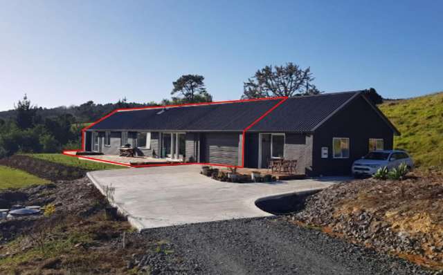 Peaceful Living with Beautiful Views 3 Bedrooms + Office and Playroom