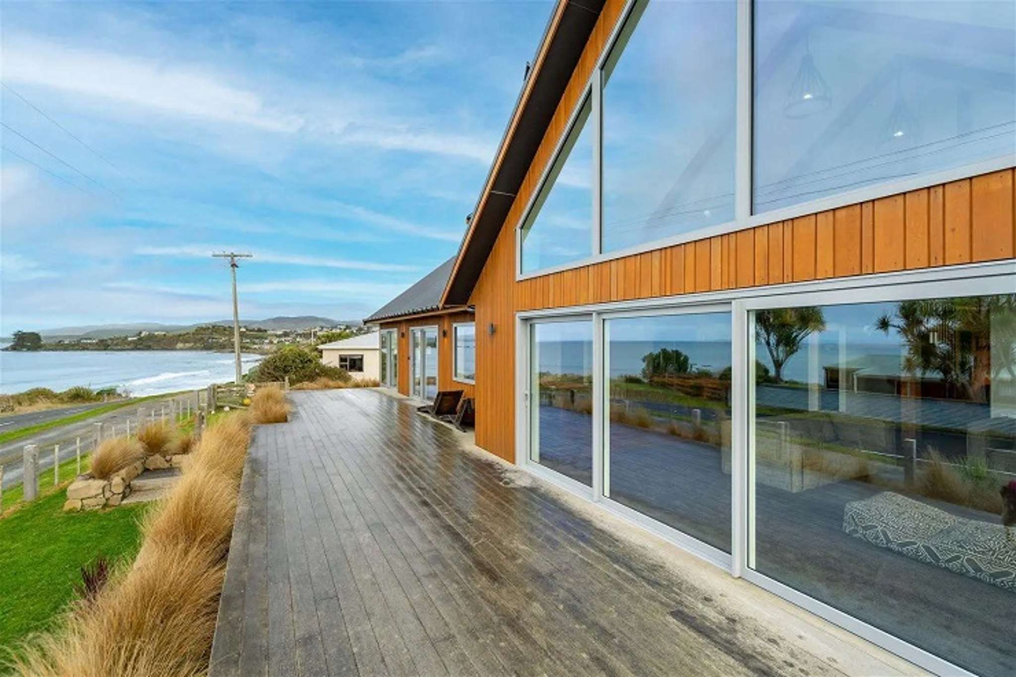 ‘Dream bach’ in hidden Otago beach town could smash price record