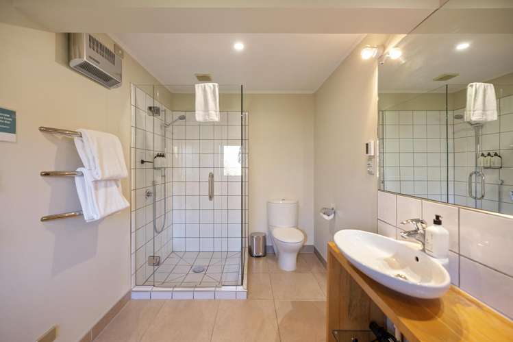 28 Evergreen Place Sunshine Bay_28