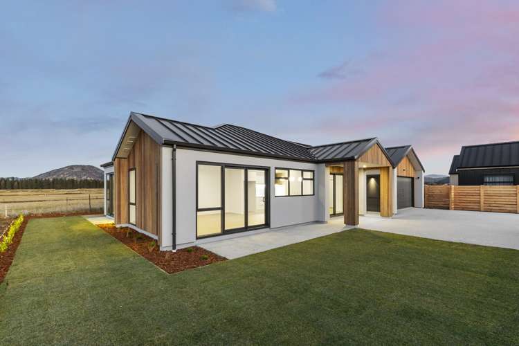 14B Marjon Drive Wanaka_0