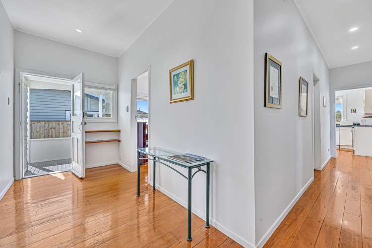 72 Fowlds Avenue Sandringham_10