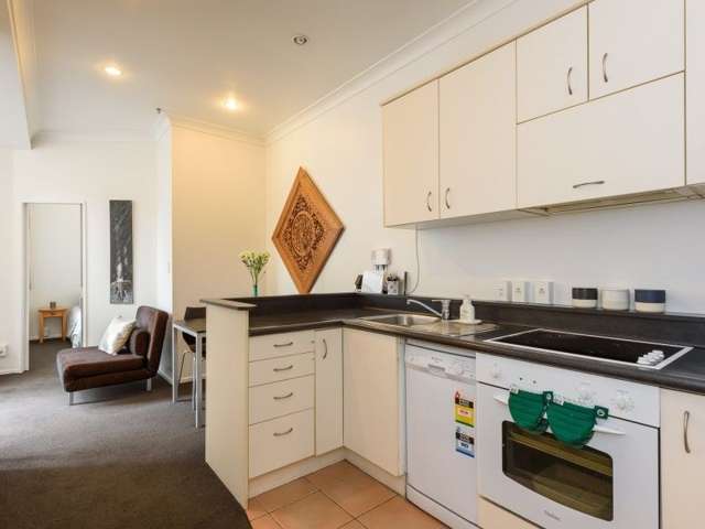 5d/120 The Terrace Wellington Central_2