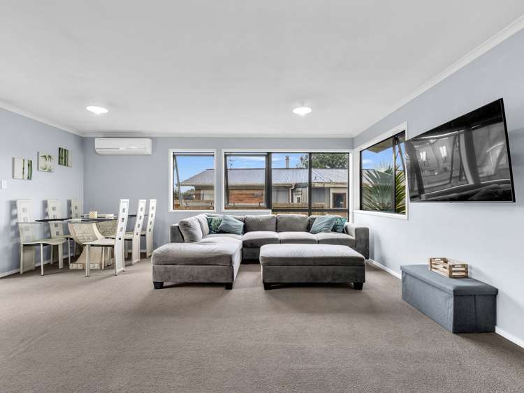 66 Lisa Crescent Mangakakahi_2