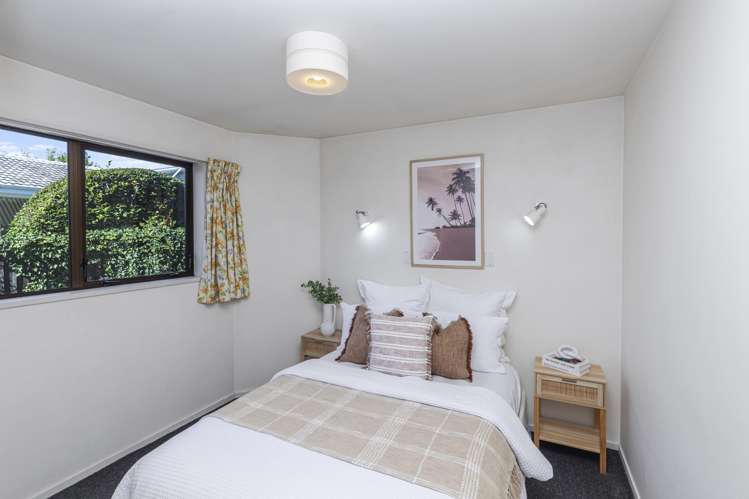 2/6 Ashfield Place Ilam_11