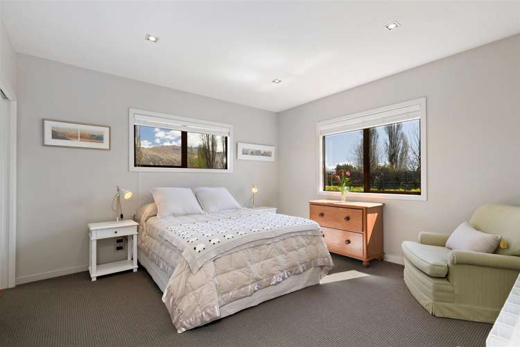 83b Black Peak Road Wanaka_44