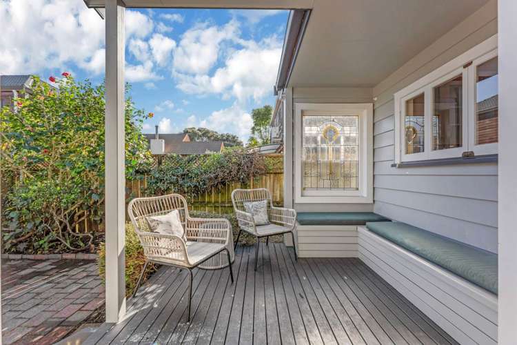 30 Cornwall Park Avenue Epsom_11