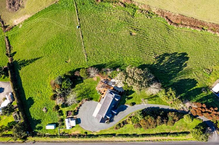 162 White Road Hunua_28