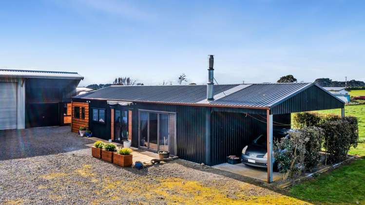 294 Austin Road Hawera_23