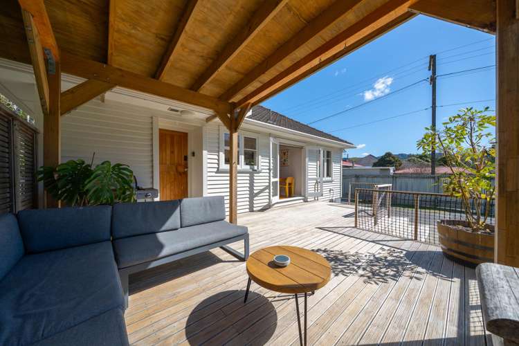 89 Hine Road Wainuiomata_14