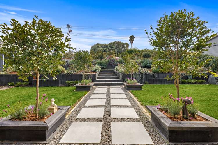 55 Hauraki Road Leigh_2