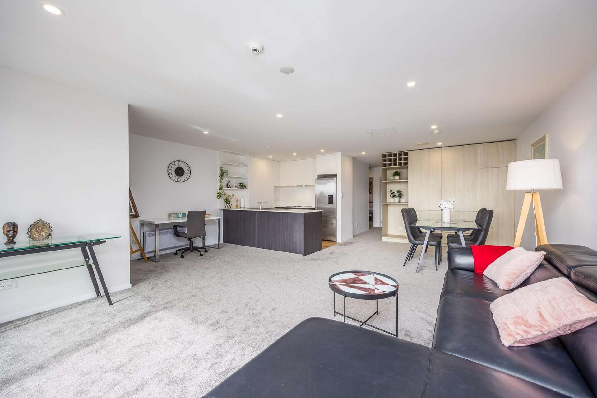 64/8 Thompson Park Road Mount Wellington_0