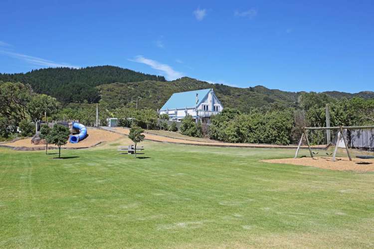 19 Cordyline Road Port Waikato_2