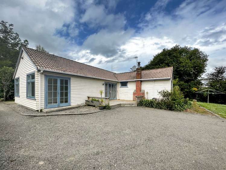 807 Stoney Creek Road Bunnythorpe_12