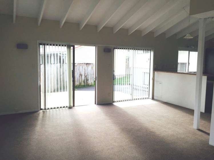 25 Sikkim Crescent Clover Park_8