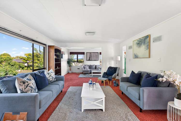 26 Flanders Avenue Onekawa_2