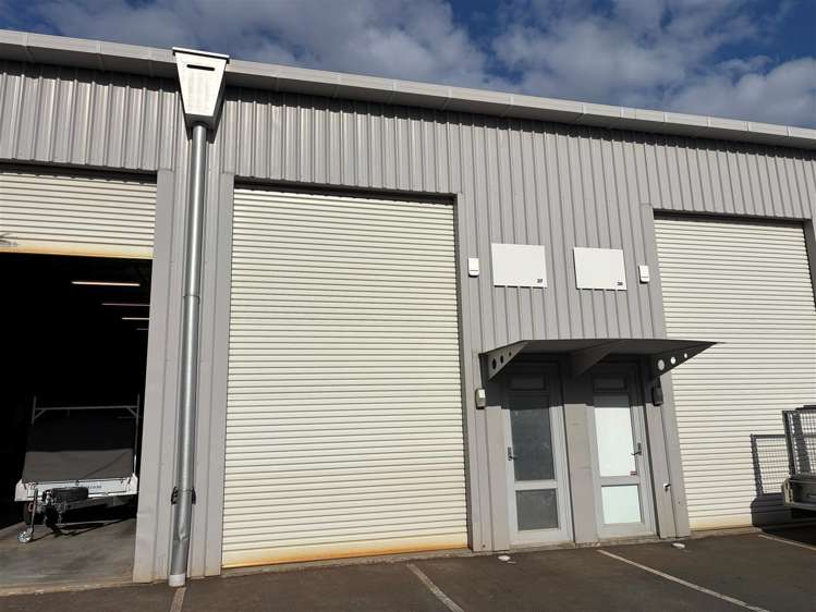 Unit 37, 49 Tawn Place_0