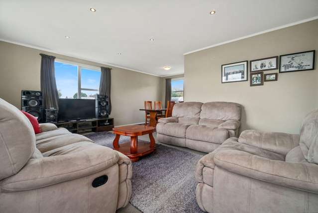 2 Brennan Avenue Te Atatu Peninsula_3