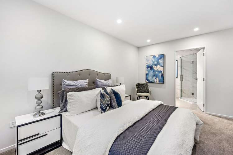 296 East Coast Road Forrest Hill_17