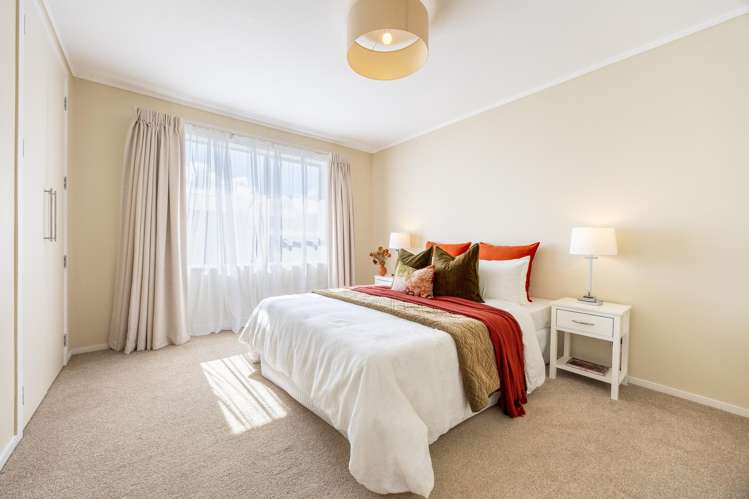 2/11 Ciprian Place Henderson_11