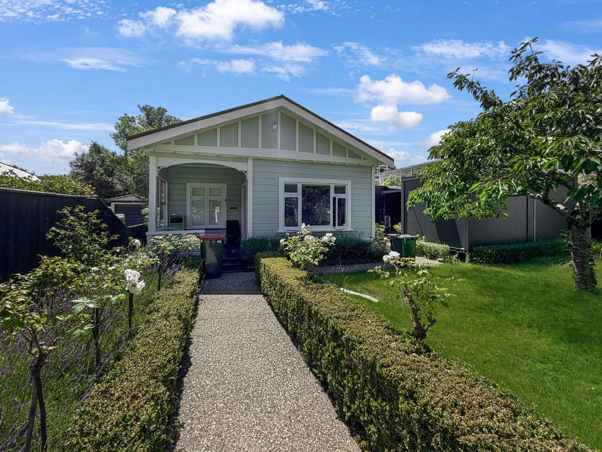  114 Muritai Road Eastbourne_0