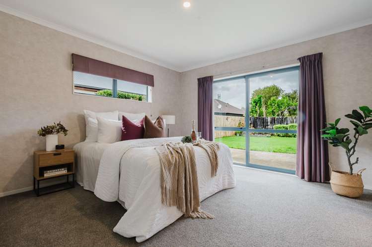 29 Somerton Drive Huntington_16