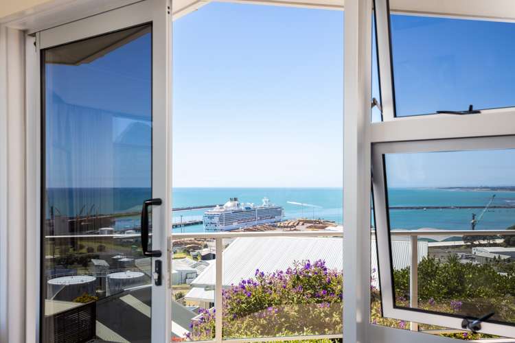 19 Port View Crescent Moturoa_2