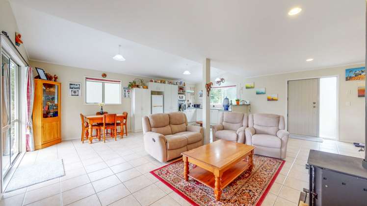 1677 Pyes Pa Road Oropi_10