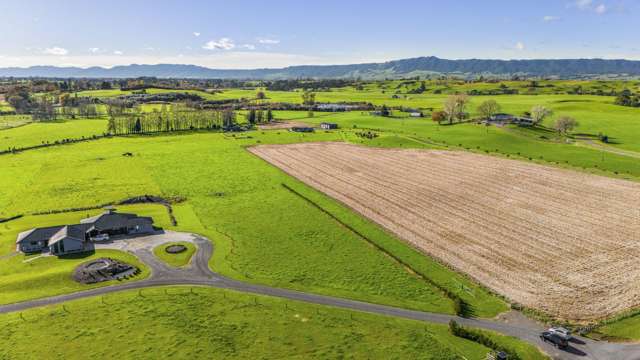 Prime bare land opportunity in Okoroire!