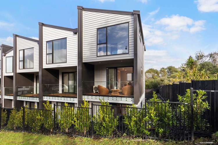 1/13 Crosby Road West Harbour_1