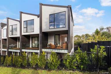 1/13 Crosby Road_2
