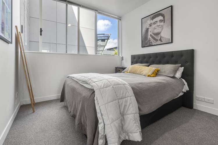 2a/2 Fisher-Point Drive Auckland Central_9