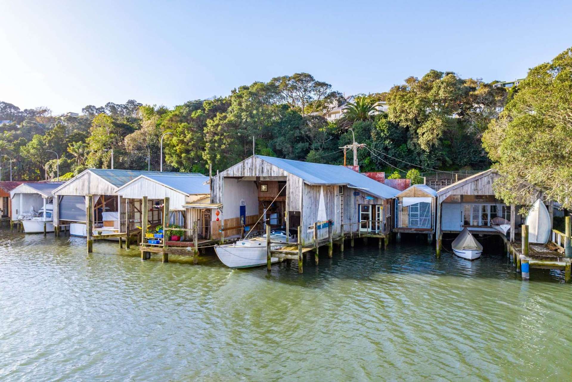 Boatshed/6155/50 Riverside Drive Riverside_0