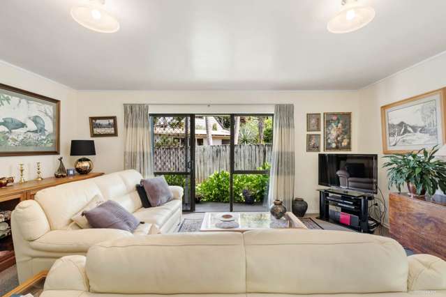 2/7 Branston Avenue Browns Bay_2