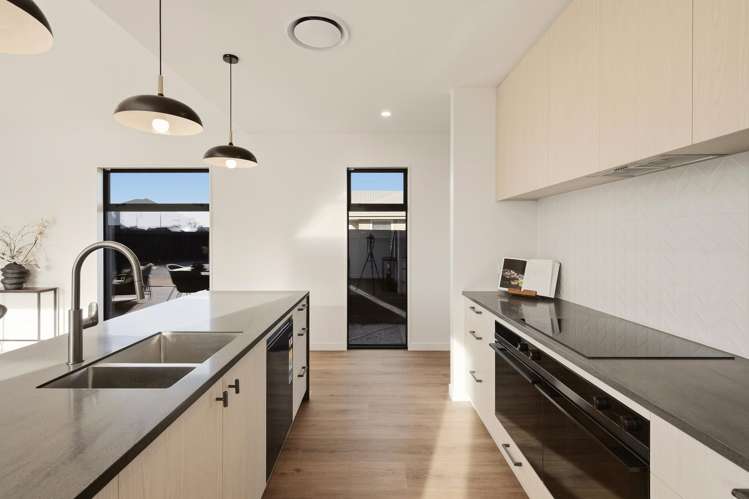74 Waikirikiri Avenue_4
