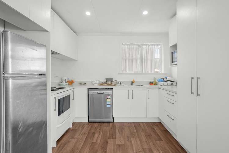 24 Pearce Crescent Taita_5