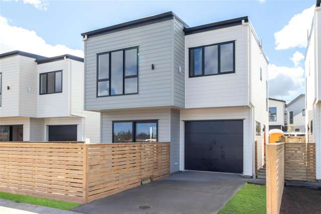 16 Greenbrier Street Westgate_4