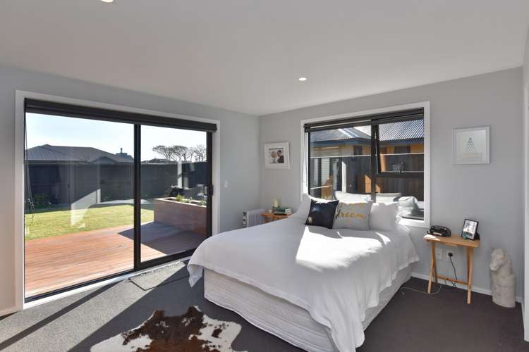 33 Doncaster Avenue Lincoln_11