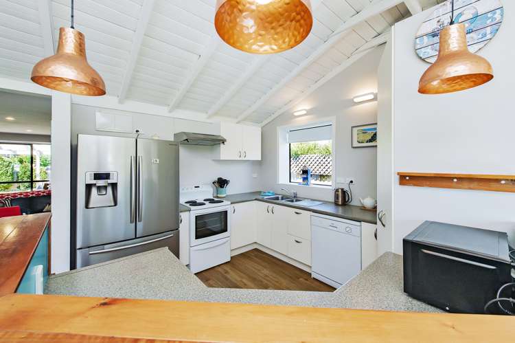 26 Rotten Row Waikuku Beach_4