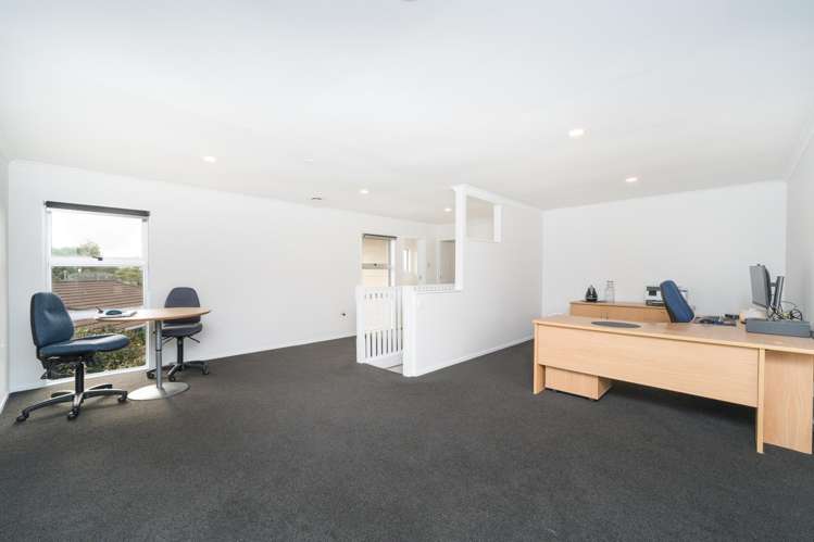 8 Aintree Crescent Awapuni_10