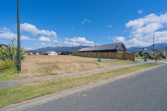 33 Takitimu Avenue Te Anau_2