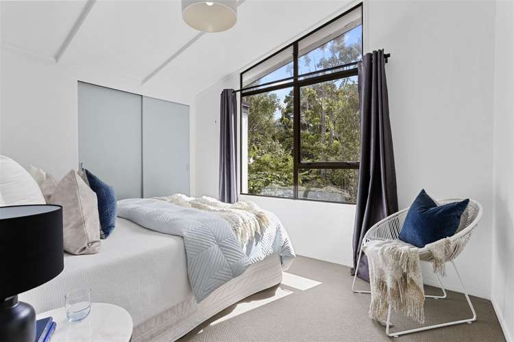 3/6 Le Roy Terrace Birkenhead_13