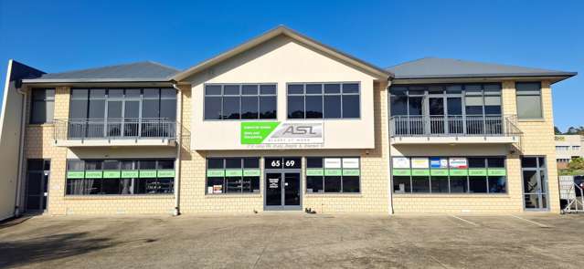 FIRST-FLOOR OFFICE SPACE, UNBEATABLE VALUE