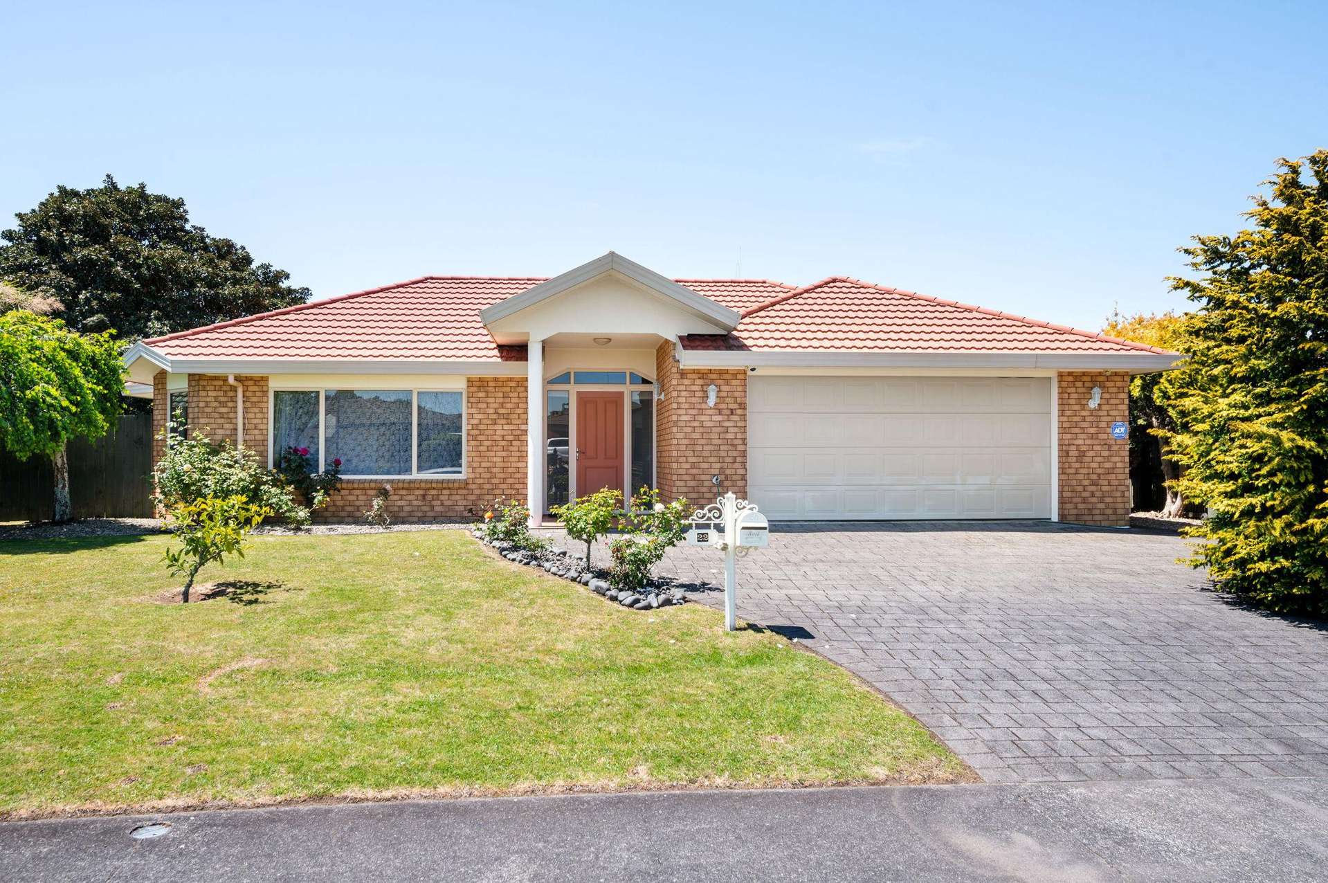 22 Cairns Crescent Rototuna_0