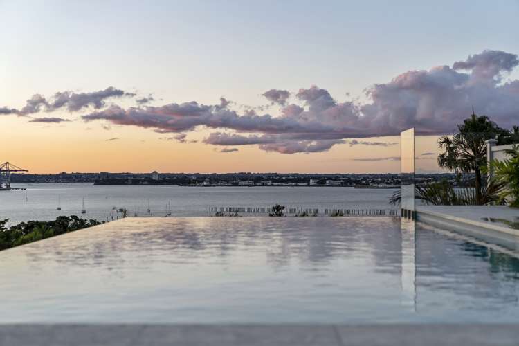 52 Paritai Drive Orakei_13