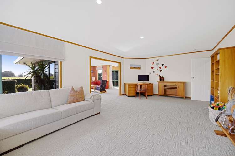 60 Pembroke Road East Stratford_5