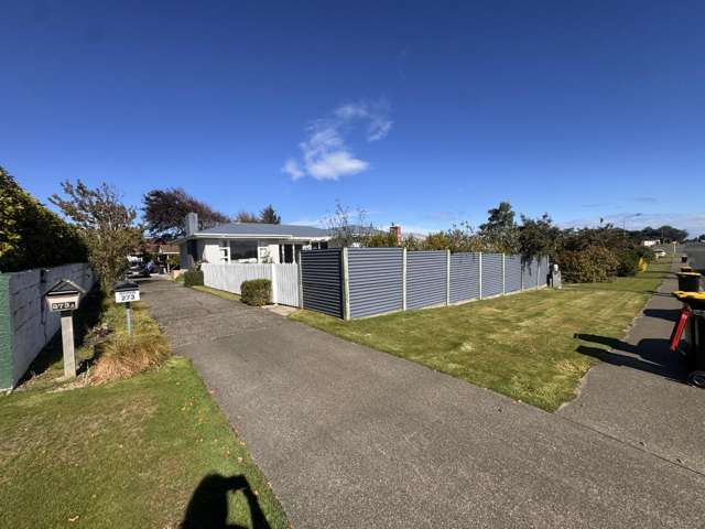 Spacious 3 Bedroom Home in Prime Location  Hargest School Zoned