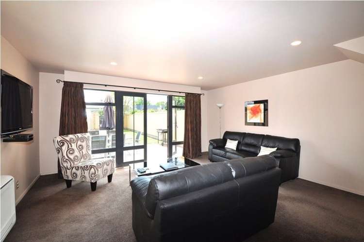 93 Charles Street Blenheim Central_3