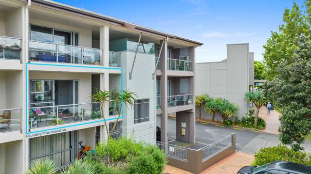 98b Michael Jones Drive Flat Bush_1